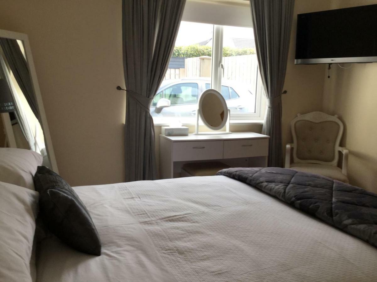 Bed and Breakfast Atlantic Breeze Росноула Екстер'єр фото